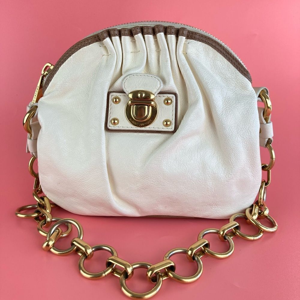 Marc Jacobs off white leather purse